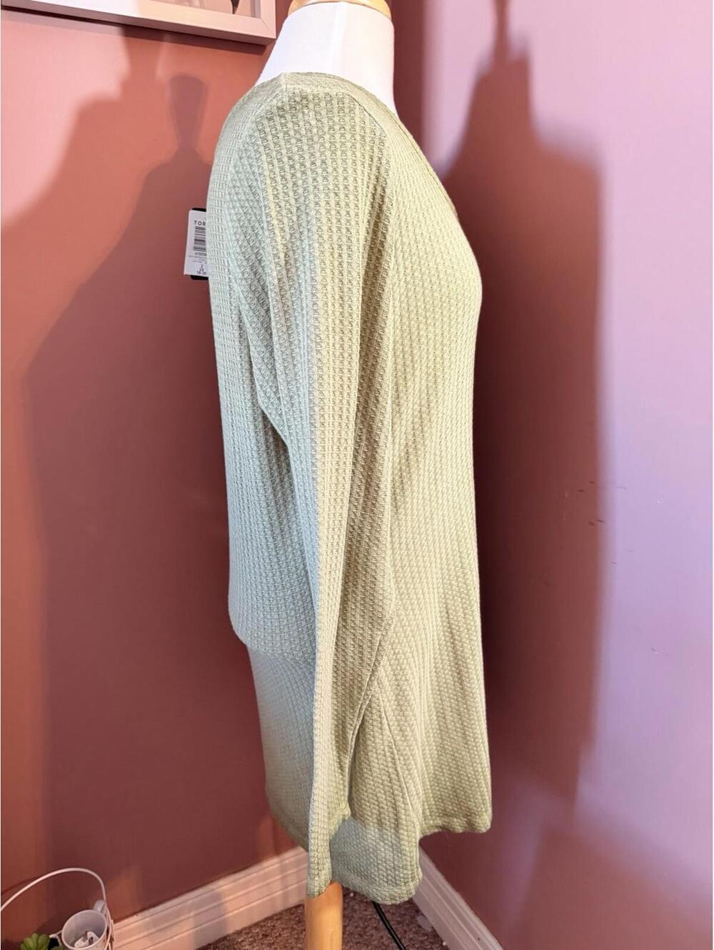 Torrid Waffle Snap Henley Top Womens 2X 18-20 Olive Green Long Sleeve New - Picture 4 of 10